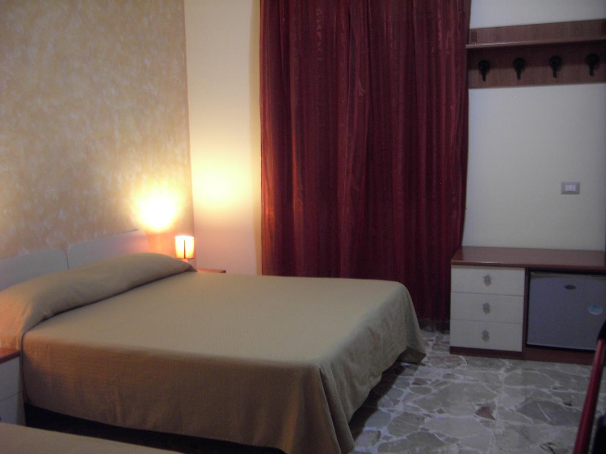 Motta SantʼAnastasia Etna Inn المظهر الخارجي الصورة