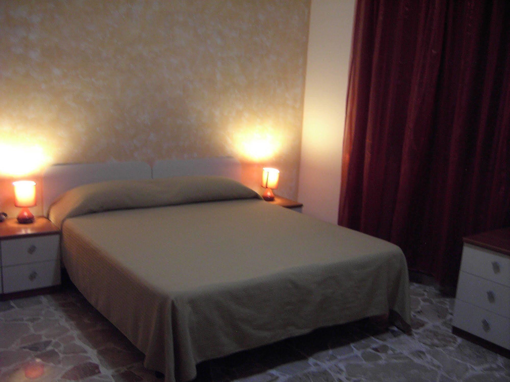 Motta SantʼAnastasia Etna Inn المظهر الخارجي الصورة